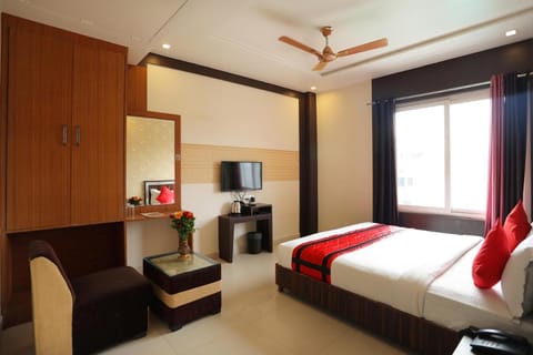 Hotel Kiaara Vacation rental in Varanasi