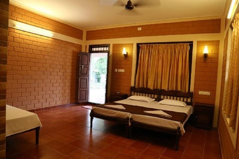 Beautifull Budget Villa In Alappuzha -  #KLRALA003 Chalet in Alappuzha