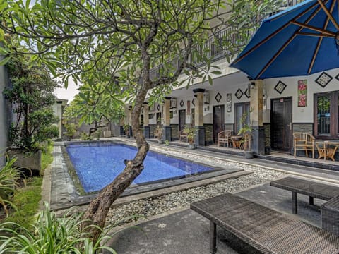 OYO 3904 Kiki Residence Bali Vacation rental in Kuta