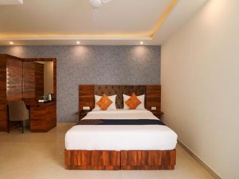 Capital O P-suites Hotel in New Delhi