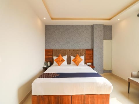 Capital O P-suites Hotel in New Delhi