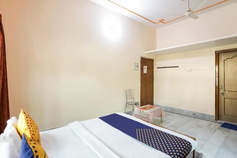 SPOT ON Maitri Paying Guest House Hotel in Varanasi