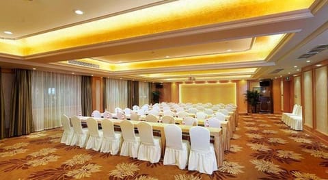 Vienna Hotel Chengdu Airport Shuangliu Wanda Vacation rental in Chengdu