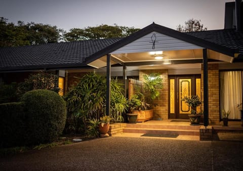 Mountain Sanctuary B&B Vacation rental in Tamborine Mountain