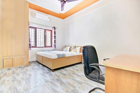 OYO Home 78802 Balaji Bhawan Jhajra Vacation rental in Uttarakhand