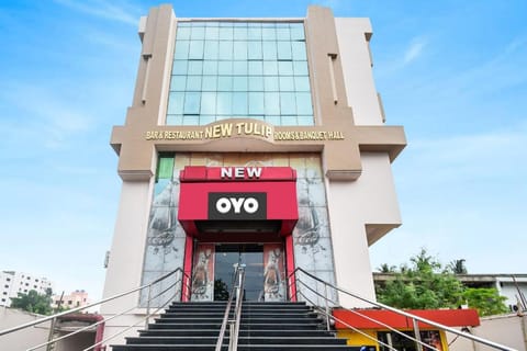 OYO 79537 Flagship Hotel New Tulip Inn Vacation rental in Kolkata