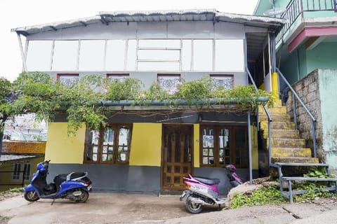 OYO 77892 Palani Cottage Stays -H MOCA Vacation rental in Munnar