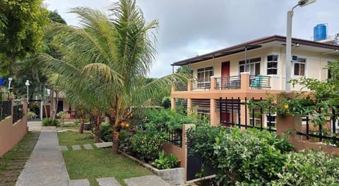 FELICITAS TAGAYTAY Vacation rental in Tagaytay