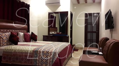 New seaview lodge Guest house Bed and Breakfast in Karachi