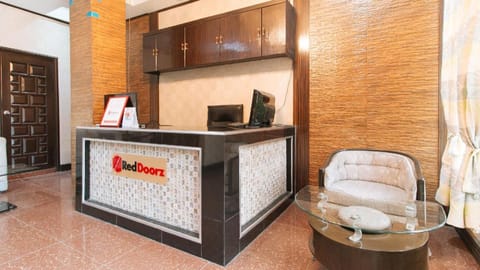 RedDoorz Plus @ Robinson's Circle (Quarantine Hotel) Vacation rental in Pasig