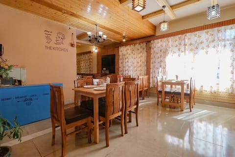 FabHotel Shandela Vacation rental in Manali