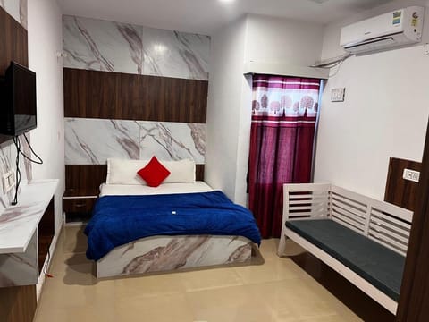 Hotel Green Vacation rental in Chandigarh