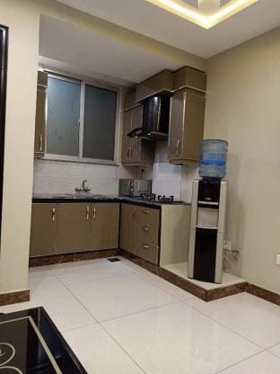 Luxury Comfortable Safe Stay - Fully Furnished Condo in Lahore