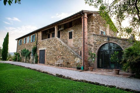 A luxury country villa on the board of Umbria and Tuscany with Air Condition Vacation rental in Umbria