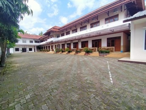 Grand Mutiara Hotel Puncak Vacation rental in Cisarua