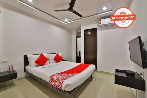 Collection O Blu Trio Hotel in Gujarat