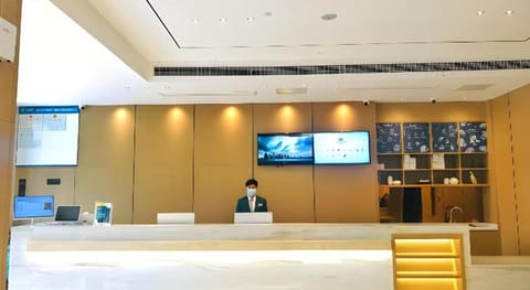 City Comfort Inn Wuhan Hankou City Plaza Yuhuayuan Vacation rental in Wuhan