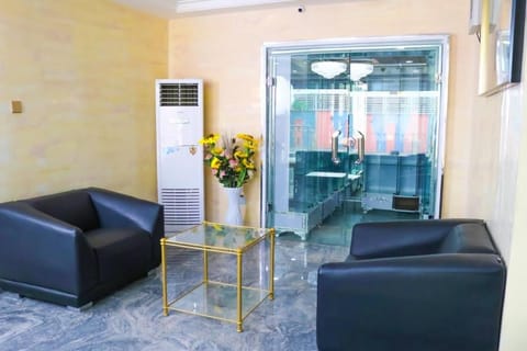 Madaki's Executive Suites Vacation rental in Abuja