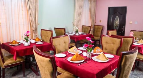 Madaki's Executive Suites Vacation rental in Abuja