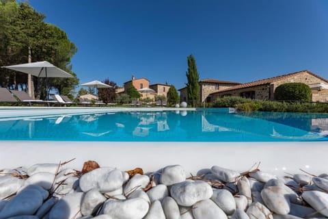 PODERE BELLARIA 18&2, Emma Villas Vacation rental in Tuscany