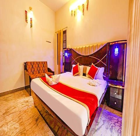 FabEscape Queens Paradise Hotel in Puducherry