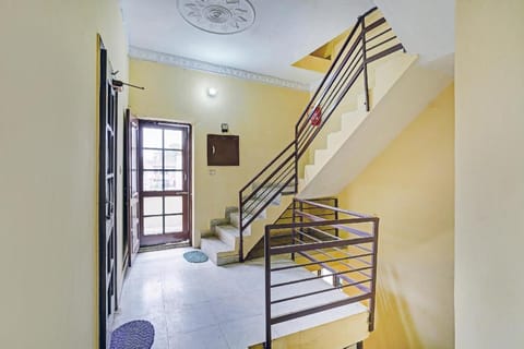 SPOT ON Samrat Guest House Hotel in Punjab, India