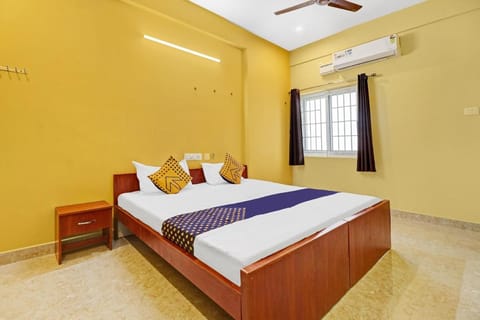 SPOT ON Kayal Residency Hotel in Coimbatore