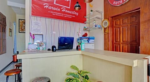 OYO 90488 Harwin Homestay Vacation rental in Batu