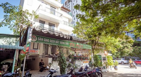 Lucky Hotel Lien Phuong Vacation rental in Ho Chi Minh City