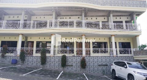 Griya Imafa Inn Mitra RedDoorz Vacation rental in Batu