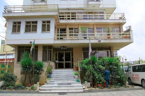 Damu Hotel. Vacation rental in Addis Ababa