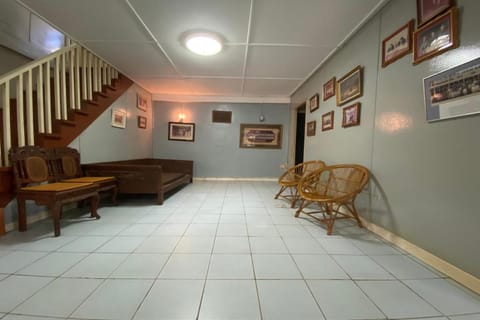 OYO Home 90287 Rb Homestay & Farms Vacation rental in Kuching