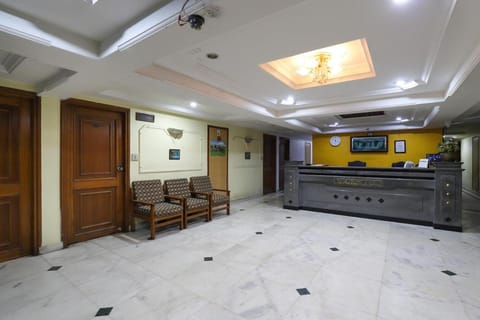 SPOT ON Hotel Hilltop Vacation rental in Vadodara