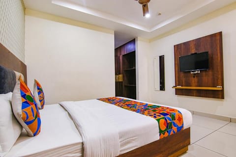 FabHotel Lime Wood Vacation rental in Chandigarh