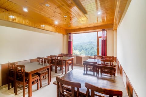 FabHotel King XI Hospitalities Vacation rental in Manali