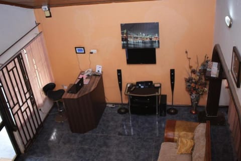 Joh Ann Western Guest House Vacation rental in Accra