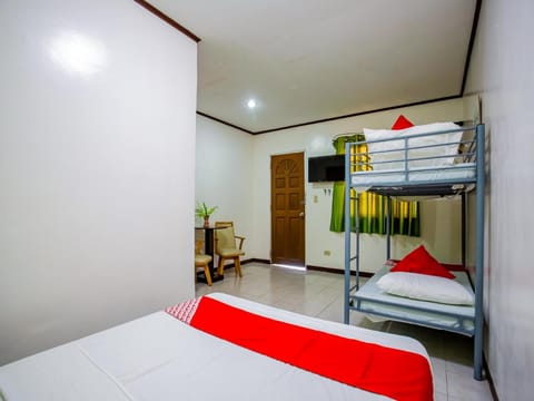 OYO 814 Laurien's Budget Hotel Hotel in Tagaytay