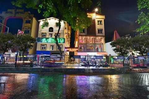 Townhouse OAK Ganpati 2 Hotel in West Bengal
