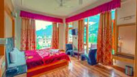 aakash regency Hotel in Manali