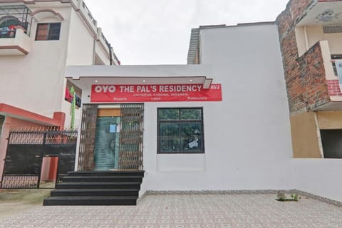 OYO The Pal's Residency Vacation rental in Varanasi