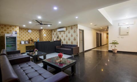 Treebo Noida Express Vacation rental in Noida