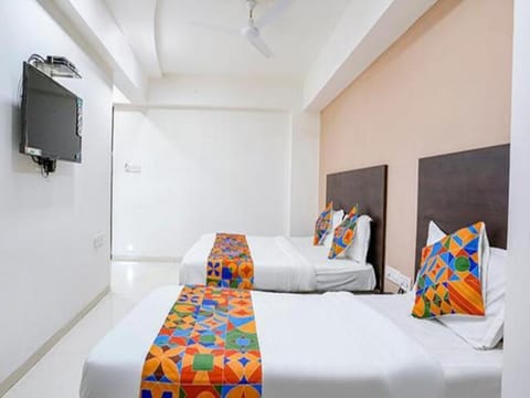 FabHotel Kamran Residency Hotel in Mumbai