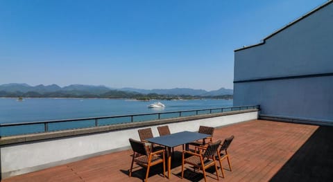 voco Thousand Island Lake Vacation rental in Hangzhou