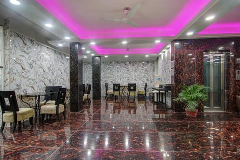 OYO Hotel Regency Near Acropolis Mall Hotel in Kolkata