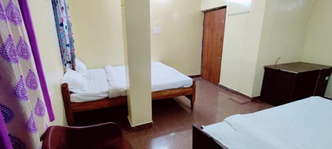 SPOT ON Senapati Inn Khandagiri Vacation rental in Bhubaneswar