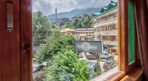 The Veer Villa - Manali Vacation rental in Manali