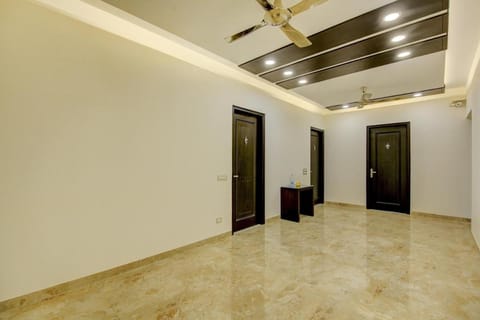 Townhouse OAK Elite Oakland Hotel in Gurugram