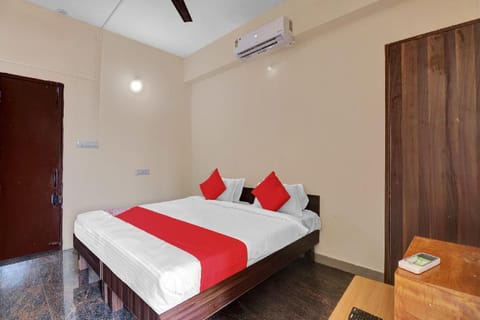 OYO 82840 Chalukya Comforts Vacation rental in Bengaluru