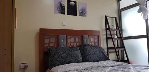 Comfy Private Ensuite Guest Room Vacation rental in Nairobi