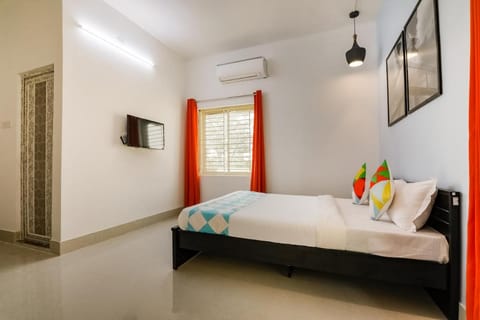 OYO Flagship Saket Homes Vacation rental in Bhubaneswar